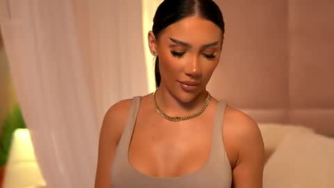 Ava online show from 05-12-26, 12:19