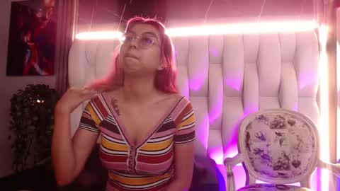 ava_jones_1 online show from 02-01-26, 06:56