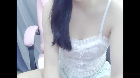 ava_sexy99 online show from 04-15-26, 02:51