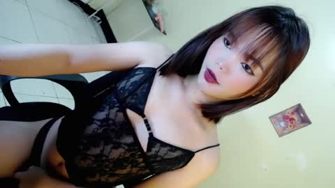 Vye online show from 06-29-26, 02:07