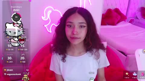 Snapshot of ava_williams_ chatting on 01-17-25, 01:35 AVA online show from 01-17-25, 01:35