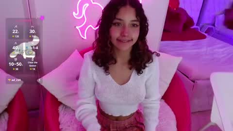 Snapshot of ava_williams_ chatting on 02-26-25, 01:19 AVA online show from 02-26-25, 01:19