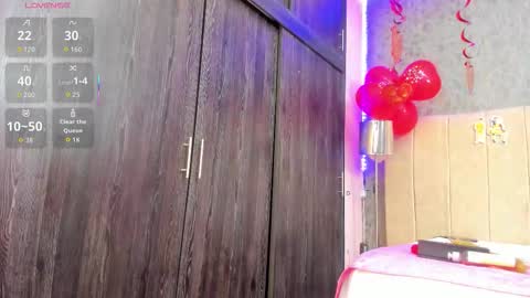 AVA online show from 09-26-25, 03:21