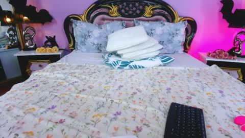 Snapshot of avaaaddamss chatting on 10-29-25, 10:06 avaaaddamss online show from 10-29-25, 10:06