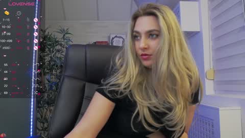    online show from 02-08-25, 10:18