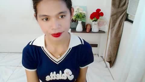 Snapshot of avacadaxcx chatting on 03-17-26, 01:21 avacadaxcx online show from 03-17-26, 01:21