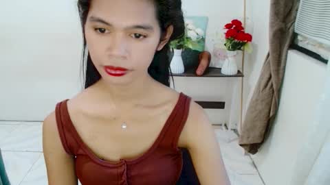 Snapshot of avacadaxcx chatting on 03-23-26, 12:47 avacadaxcx online show from 03-23-26, 12:47