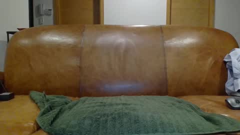 Snapshot of avago chatting on 02-14-25, 07:02 avago online show from 02-14-25, 07:02