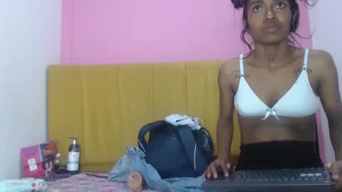 avalericherrycm101 online show from 01-18-25, 12:57