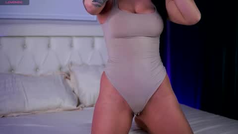 Ava online show from 02-09-26, 04:16