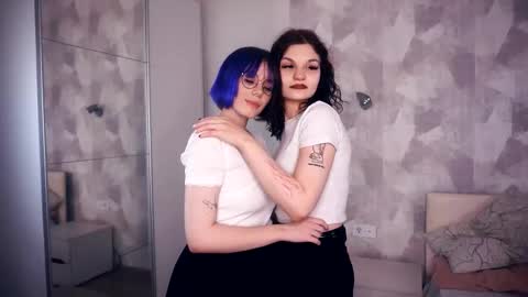 avaobierne online show from 11-19-25, 07:58