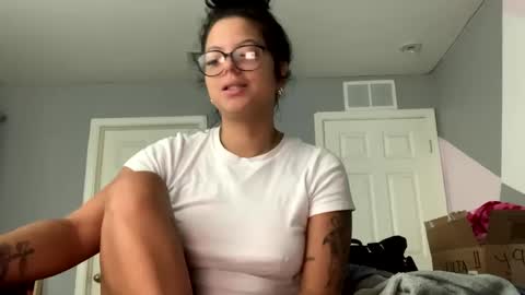avasecrets1121 online show from 09-12-25, 05:40