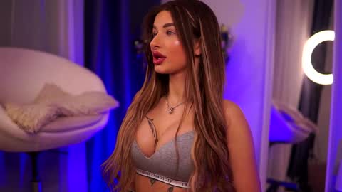 Carina online show from 01-12-25, 02:03