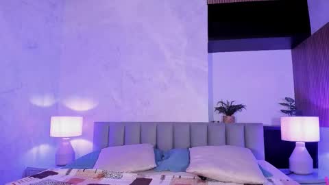 Snapshot of avawhiite chatting on 10-23-25, 06:39 avawhiite online show from 10-23-25, 06:39