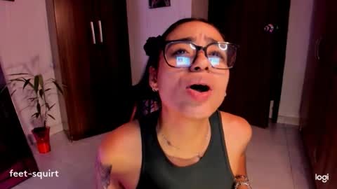 Snapshot of ave_fenix69 chatting on 03-02-26, 02:58 Valery -- online show from 03-02-26, 02:58