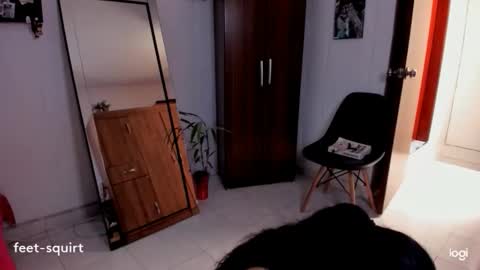 Snapshot of ave_fenix69 chatting on 03-21-26, 07:17 Valery -- online show from 03-21-26, 07:17