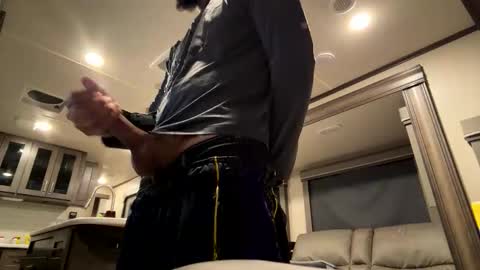 Snapshot of average210 chatting on 02-17-26, 12:29 average210 online show from 02-17-26, 12:29