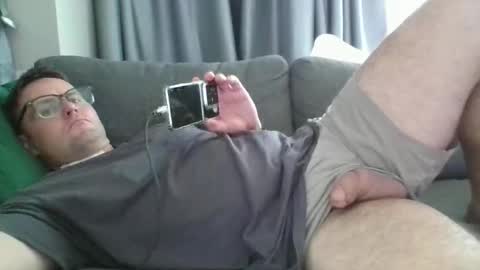 Snapshot of averagejoe2025 chatting on 11-11-25, 05:07 averagejoe2025 online show from 11-11-25, 05:07