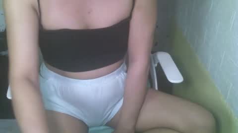 Rhian online show from 02-06-25, 10:04