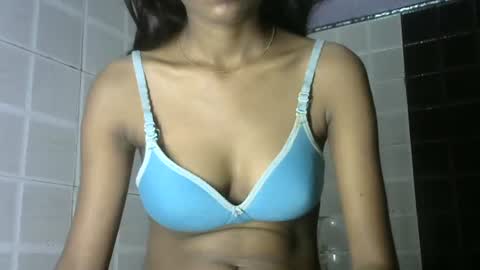 Snapshot of avery_lust01 chatting on 07-11-26, 06:16 avery_lust01 online show from 07-11-26, 06:16