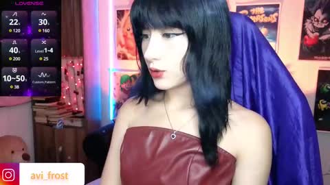 Saraaaa independent model 3 online show from 03-10-25, 06:05