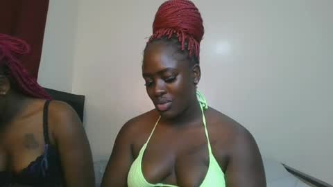 avian_babe1 online show from 06-14-26, 02:30