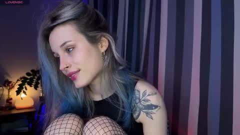 Aviva online show from 10-04-25, 05:55