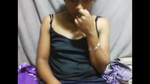 avontsoaldy online show from 10-20-25, 03:07