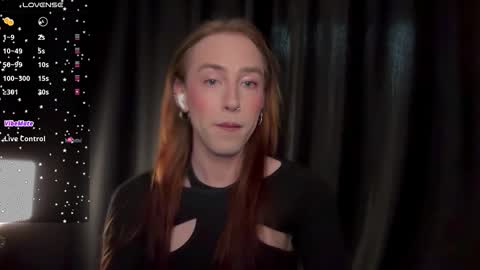 avril_pearly_ online show from 03-25-26, 10:54