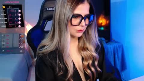 Avrill Morgan online show from 09-19-25, 09:04