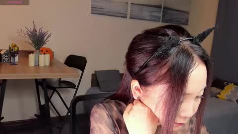 Snapshot of avroraromance chatting on 11-06-25, 11:11 Avrora online show from 11-06-25, 11:11