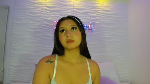 Snapshot of avymilton chatting on 12-10-24, 11:32 Avy online show from 12-10-24, 11:32