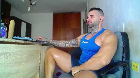 Santiago777 online show from 10-17-25, 09:01