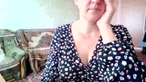 Snapshot of awesomeladyy chatting on 09-27-25, 08:19 awesomeladyy online show from 09-27-25, 08:19