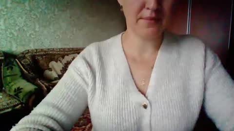 Snapshot of awesomeladyy chatting on 09-30-25, 07:35 awesomeladyy online show from 09-30-25, 07:35