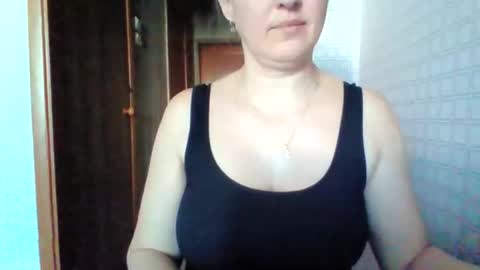 Snapshot of awesomeladyy chatting on 03-14-26, 08:31 awesomeladyy online show from 03-14-26, 08:31