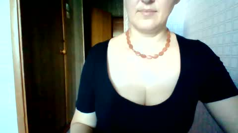 Snapshot of awesomeladyy chatting on 07-02-26, 07:14 awesomeladyy online show from 07-02-26, 07:14