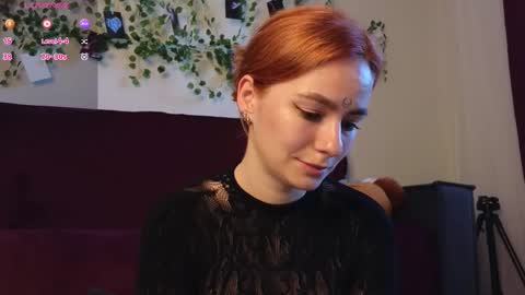 Snapshot of aww_burn chatting on 10-01-25, 02:39 Tris online show from 10-01-25, 02:39