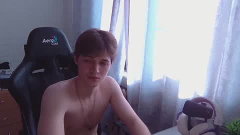 axel_0ne online show from 06-10-26, 01:06