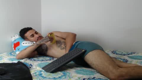 Axel online show from 12-21-24, 06:12