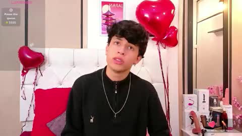 Snapshot of axel_evanss chatting on 02-12-26, 01:06 Axel Evanss online show from 02-12-26, 01:06