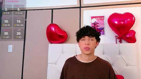 Snapshot of axel_evanss chatting on 03-07-26, 01:08 Axel Evanss online show from 03-07-26, 01:08