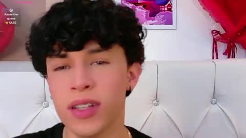 Snapshot of axel_evanss chatting on 03-14-26, 02:00 Axel Evanss online show from 03-14-26, 02:00