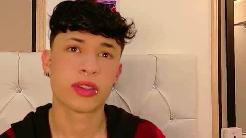 Snapshot of axel_evanss chatting on 03-22-26, 10:07 Axel Evanss online show from 03-22-26, 10:07