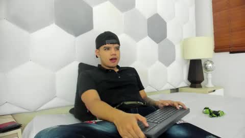 Snapshot of axel_forte chatting on 02-10-26, 01:04 Axel Forte online show from 02-10-26, 01:04