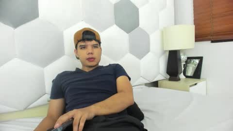 Snapshot of axel_forte chatting on 03-03-26, 01:06 Axel Forte online show from 03-03-26, 01:06