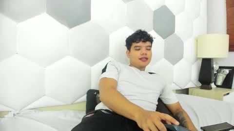 Snapshot of axel_forte chatting on 03-05-26, 01:40 Axel Forte online show from 03-05-26, 01:40