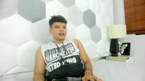 Snapshot of axel_forte chatting on 03-25-26, 01:17 Axel Forte online show from 03-25-26, 01:17