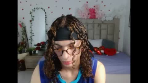 Snapshot of axel_fox7 chatting on 06-15-26, 12:46 Axel online show from 06-15-26, 12:46