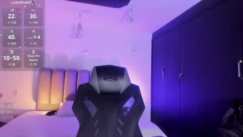 Snapshot of axel_grey_ chatting on 06-02-26, 04:36 axel_grey_ online show from 06-02-26, 04:36